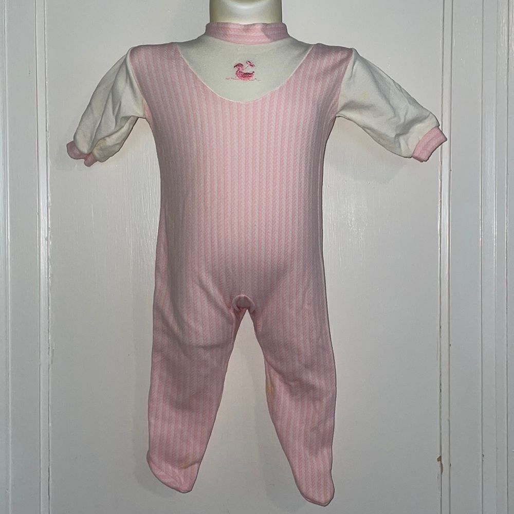 Vtg 60s/70s pink/white knit infant onesie footie with embroidered duck on neck
